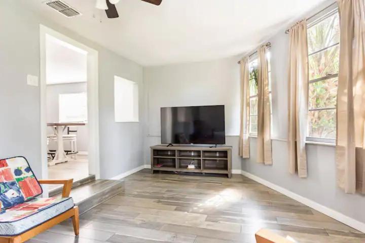 Heights Haven Villa แทมปา ภายนอก รูปภาพ